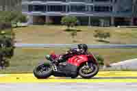 motorbikes;no-limits;peter-wileman-photography;portimao;portugal;trackday-digital-images